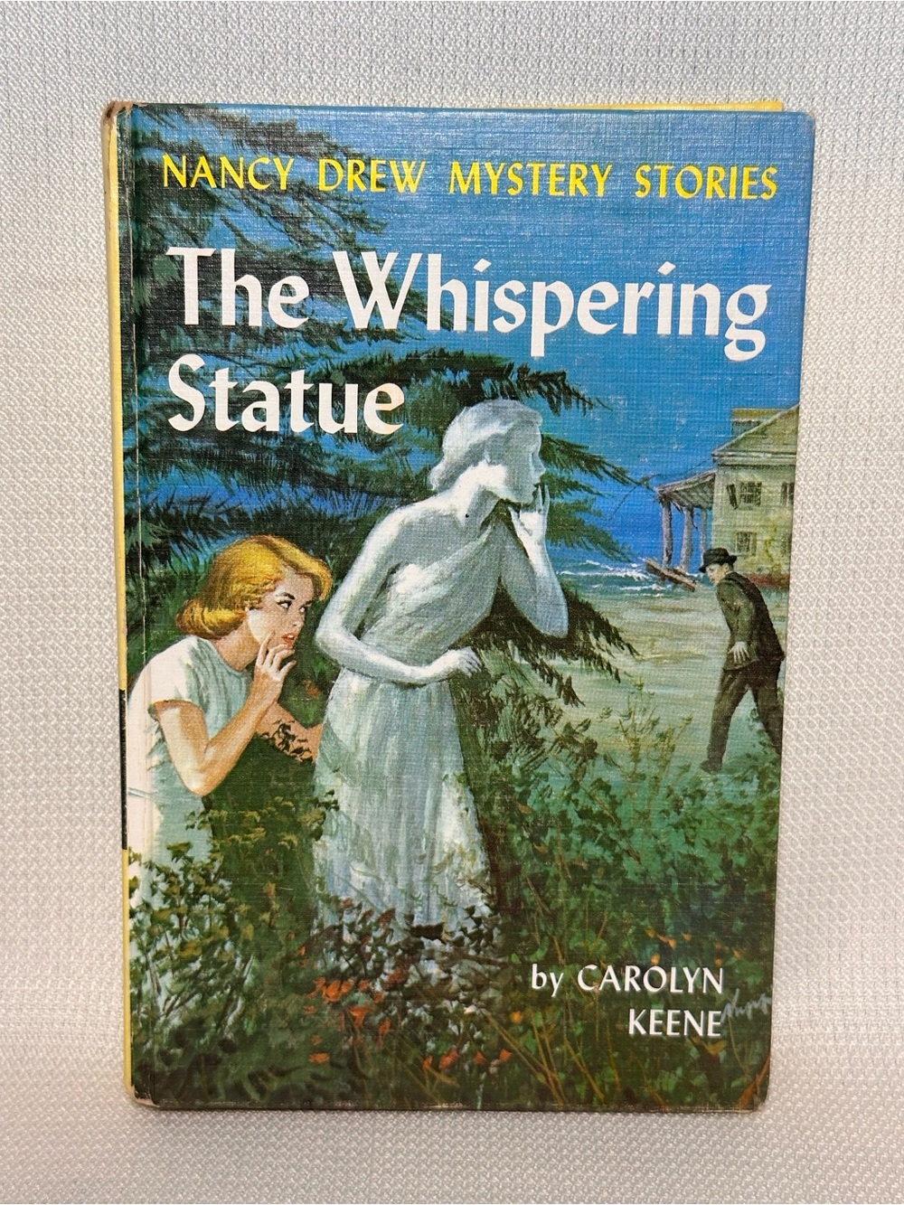 Nancy Drew Mystery Stories: The Whispering Statue (Blue Cover)